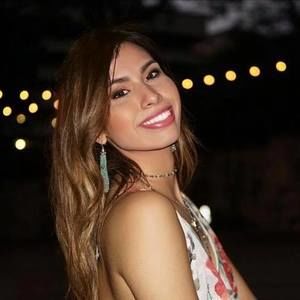 Meet your Posher, Alyssa